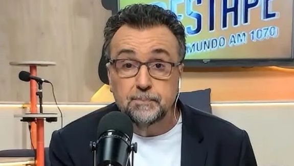 Roberto Navarro fue brutalmente agredido en plena calle: su estado de salud y los mensajes que recibió