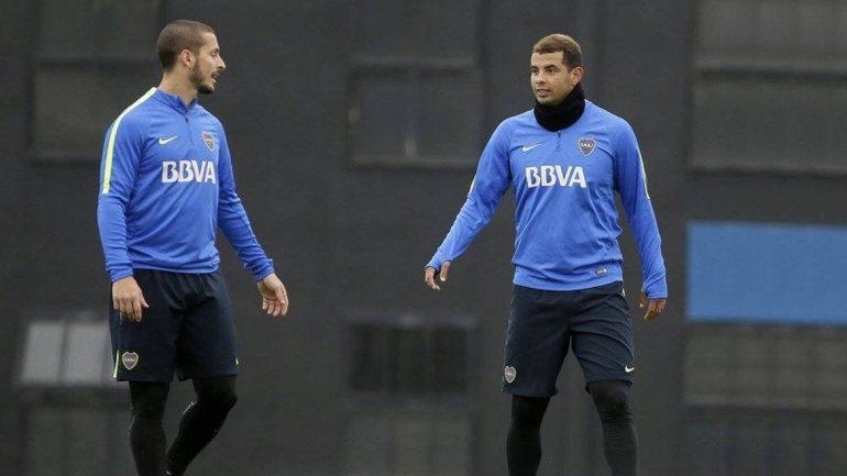 Cardona aprovecha las ocasiones para ser titular. Benedetto no falla.