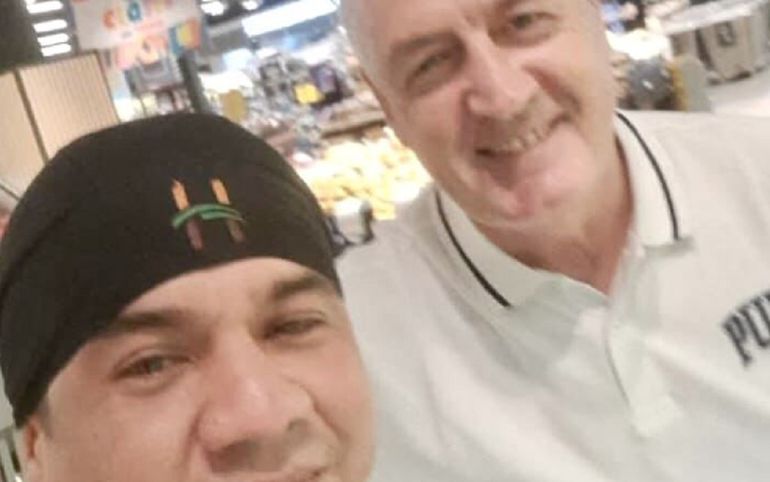 Gustavo Alfaro y su conmovedora historia con el trabajador de un supermercado en Paraguay