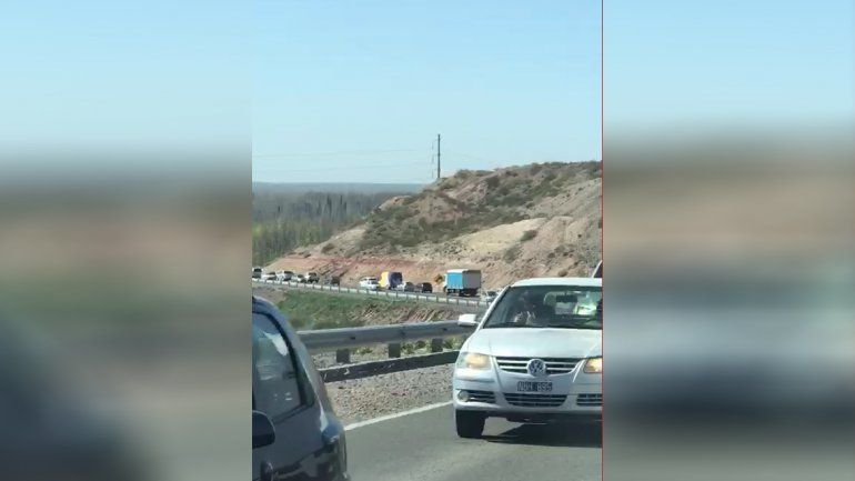 El tercer puente recargado por el corte en la Ruta 22