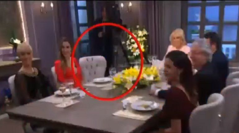 Un Invitado Dejo La Mesa De Mirtha Indignado Por La Bajada De Linea Politica