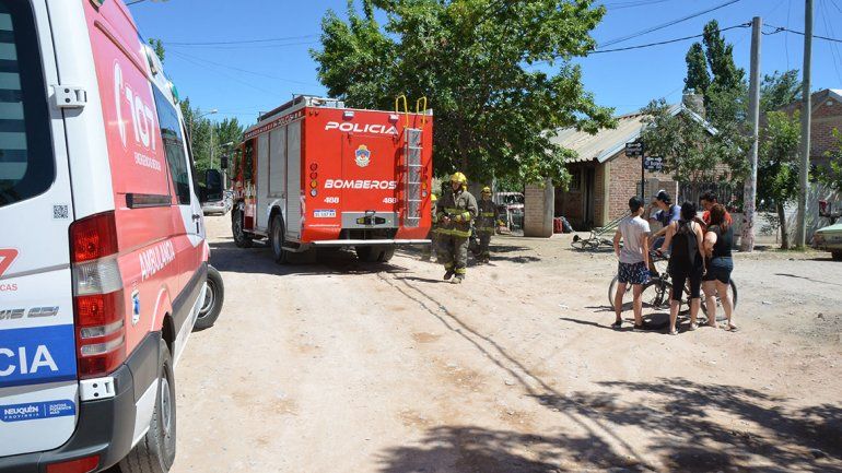 Familiares incendiaron la casa del joven que mató a su novia