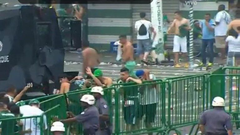 Palmeiras y Santos jugaron en Río pero el lío fue en San Pablo.