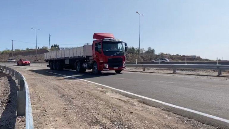 Arreglaron el socavón de la Autovía y ya se puede circular con normalidad