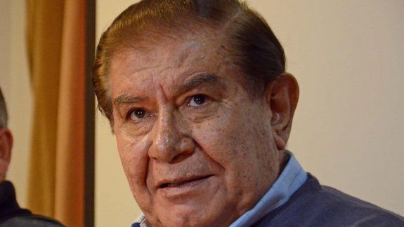 El senador y dirigente petrolero aseguró que votará a Cambiemos.