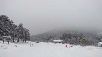 video: mira el parque nacional lanin cubierto de nieve