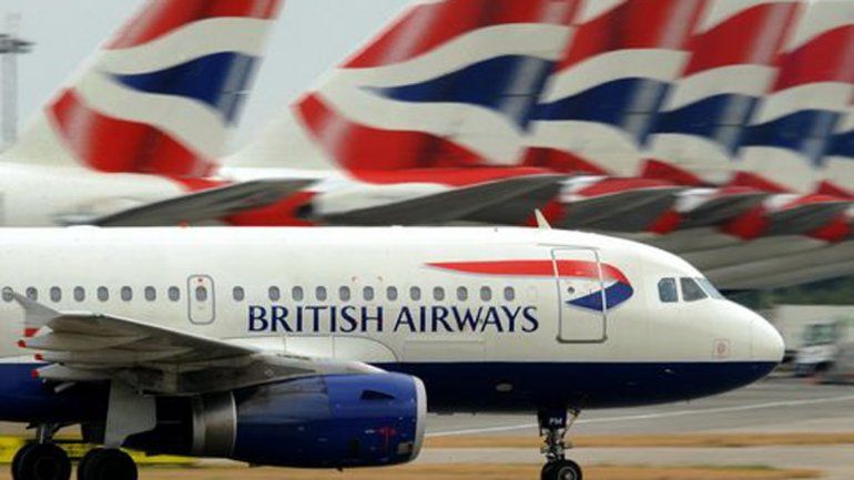 A British se le cayó el sistema y canceló todos los vuelos.