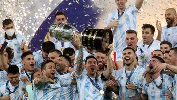 La Selección Argentina, con Lionel Messi como capitán, irá a Estados Unidos a defender el título que ganó contra Brasil, en el Maracaná, en 2021. La Selección Argentina, con Lionel Messi como capitán, irá a Estados Unidos a defender el título que ganó contra Brasil, en el Maracaná, en 2021.