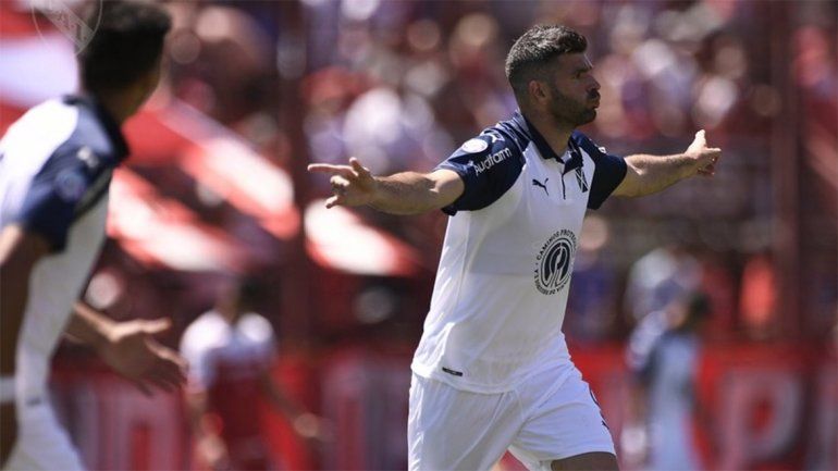 Con un doblete de Gigliotti, Independiente venció a Argentinos