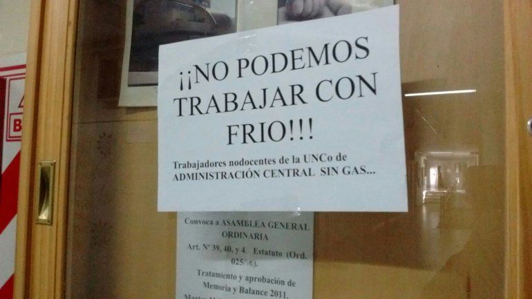 Por falta de gas, docentes de la UNCo se sumaron a la reducción horaria