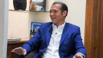 en la lista azul no nos cambiamos de camiseta en la lista azul no nos cambiamos de camiseta