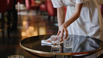 una moza se hizo viral por revelar la infidelidad de un cliente una moza se hizo viral por revelar la infidelidad de un cliente