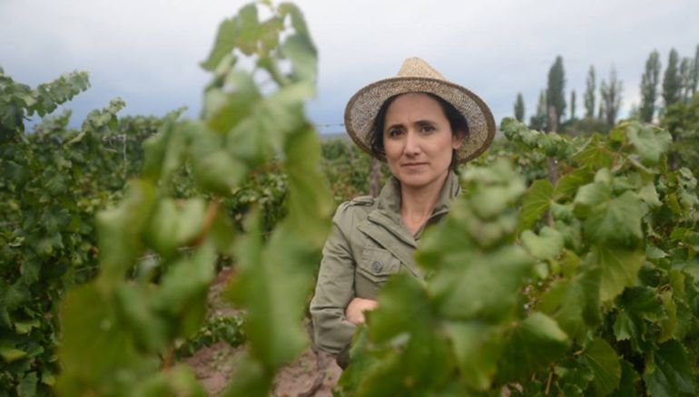 Laura Catena Zapata, una de las prpietarias de la Bodega Catena Zapata, elegida como una de las mejores del mundo por la calidad del vino que produce. Foto: Google. Laura Catena Zapata, una de las prpietarias de la Bodega Catena Zapata, elegida como una de las mejores del mundo por la calidad del vino que produce. Foto: Google.