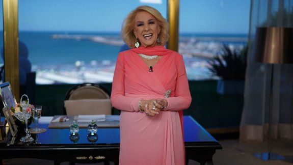 Mirtha regresa a la TV y evita cruzarse con Andy Kusnetzoff
