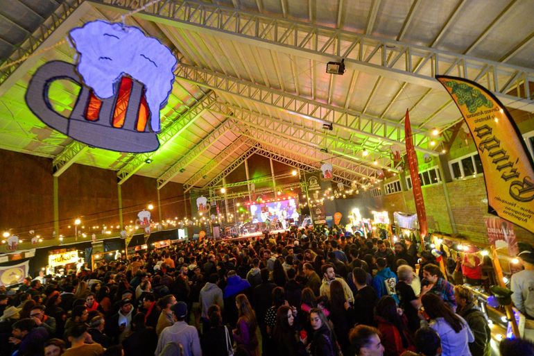 En Aluminé el turismo fue estimulado por la Fiesta de la Cerveza.