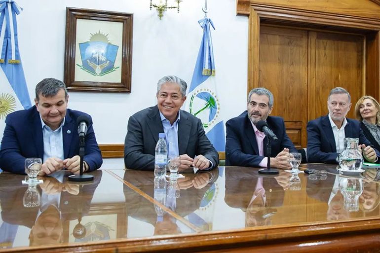 Se abrieron los sobres de las empresas interesadas en las termas de Copahue