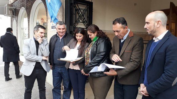 Cláusula gatillo: la oposición presentó la denuncia ante el TSJ