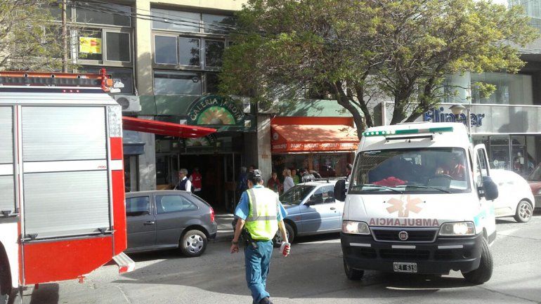 Se incendió de nuevo el edificio de la Galería Jardín
