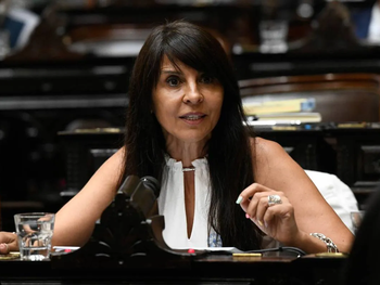La electa senadora por Río Negro, Lorena Villaverde.