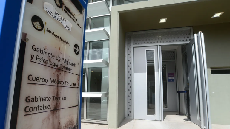 El Cuerpo Médico Forense se encargará de avanzar con la autopsia para identificar el cuerpo y establecer las causas de la muerte. El Cuerpo Médico Forense se encargará de avanzar con la autopsia para identificar el cuerpo y establecer las causas de la muerte.