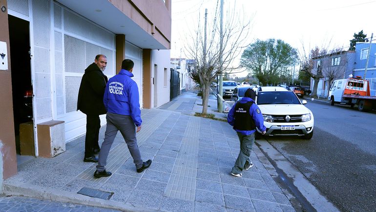 Jorge Salas fue demorado por unas horas durante los allanamientos a la Cooperativa 127 Hectáreas. Jorge Salas fue demorado por unas horas durante los allanamientos a la Cooperativa 127 Hectáreas.