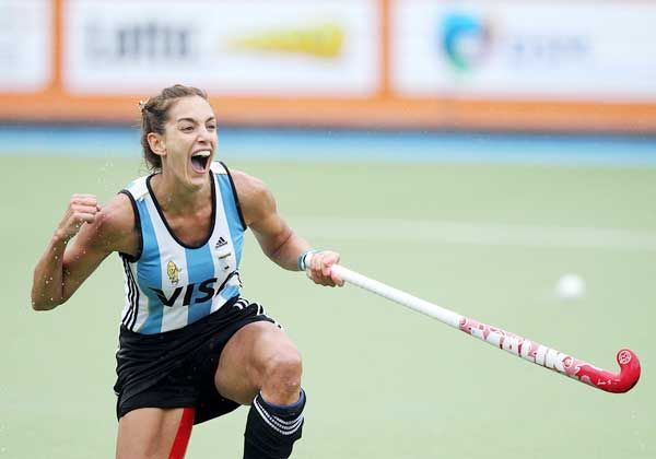 Aymar llevará la bandera