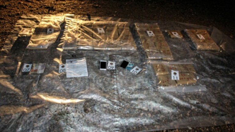 Detuvieron a dos personas con 40 kilos de marihuana con destino a Chile