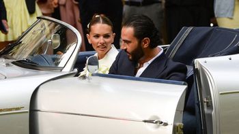 El vestido de novia minimalista de la niña más linda del mundo El vestido de novia minimalista de la niña más linda del mundo