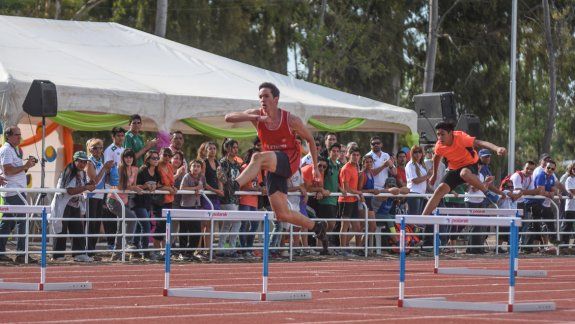 neuquen ya tiene su pista internacional de atletismo