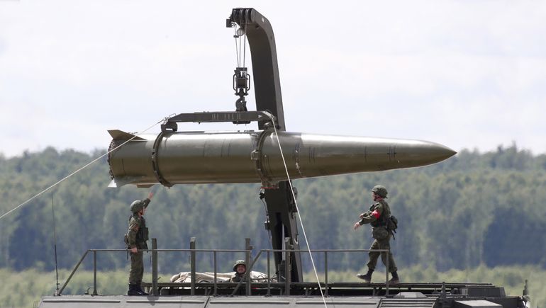 Rusia amenaza con guerra nuclear si cae en Ucrania