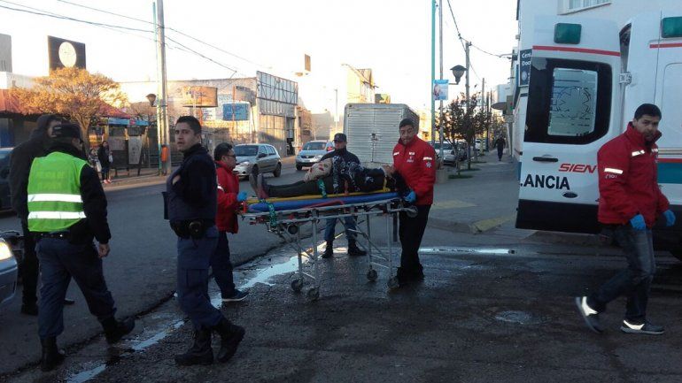 Accidente en calle Peñaloza y San Martín.