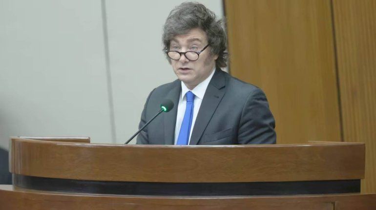 Durante su discurso el Congreso de Paraguay