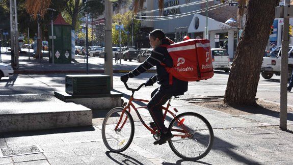 Hace más de 600 km por semana en bici para una App
