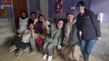 un banco con historia: reciclaje, inclusion y comunidad en el corazon de anelo