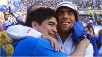 Carlos Tevez se emocionó al hablar de Diego Armando Maradona. Carlos Tevez se emocionó al hablar de Diego Armando Maradona.