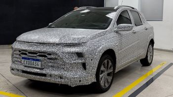 El Chevrolet Sonic, tal como lo exhibió General Motors en Brasil. Foto: Instagram @fastcarview. El Chevrolet Sonic, tal como lo exhibió General Motors en Brasil. Foto: Instagram @fastcarview.