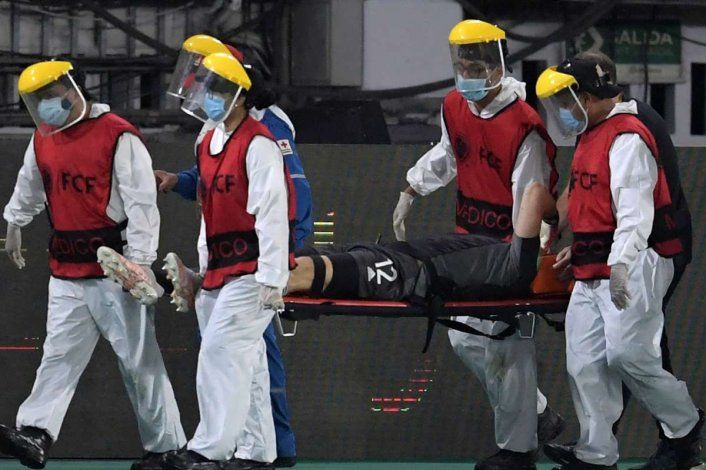 Video. La impresionante caída que mandó al Hospital al arquero de la selección