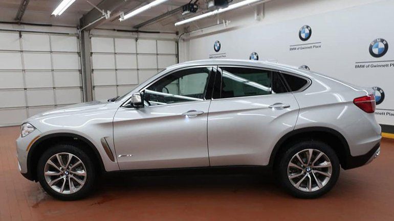 Denuncian que López maneja una lujosa camioneta que puso a nombre del sindicato de la Fruta