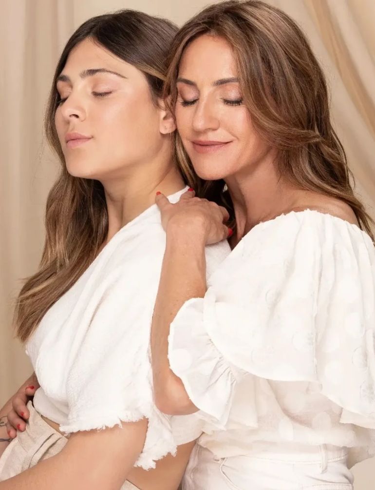 Miranda y Eleonora Miranda y Eleonora