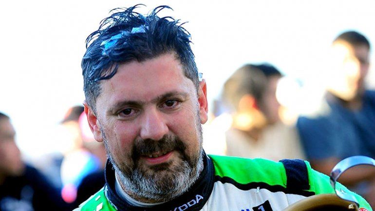 El piloto neuquino que superó un tumor y es líder