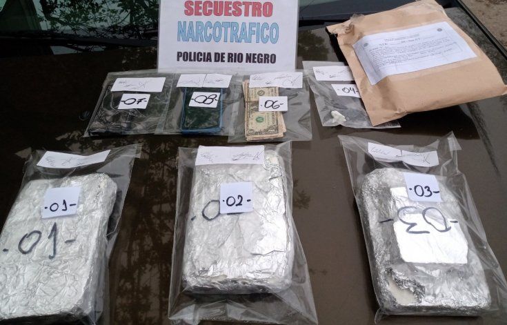 Tenía un kilo de droga, pero zafó por la demora de la Justicia