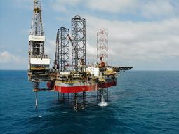 Murphy Oil anuncia en Vietnam un hallazgo de petróleo que podría ser el mayor del Sudeste Asiático (Fuente: Murphy Oil) Murphy Oil anuncia en Vietnam un hallazgo de petróleo que podría ser el mayor del Sudeste Asiático (Fuente: Murphy Oil)