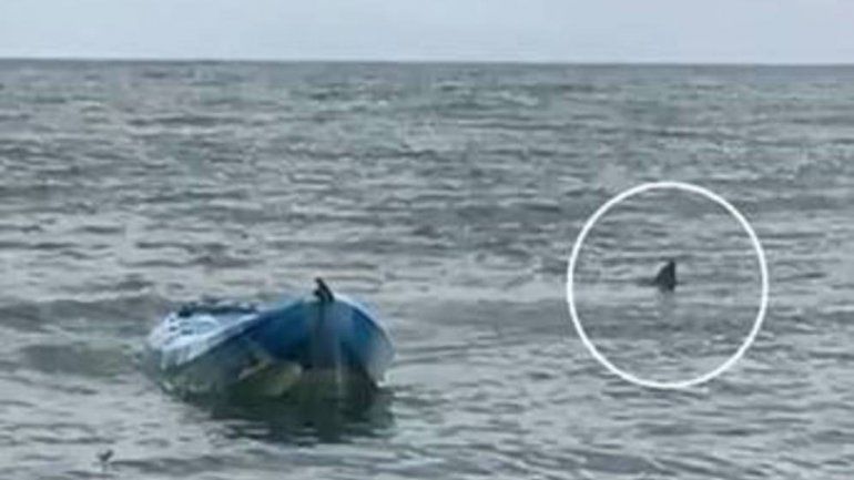 Una adolescente de 15 años pasó un muy difícil momento en el mar.