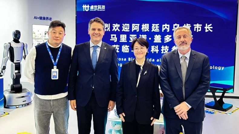 Mariano Gaido recorrió China y Japón. | LM Neuquen Mariano Gaido recorrió China y Japón.