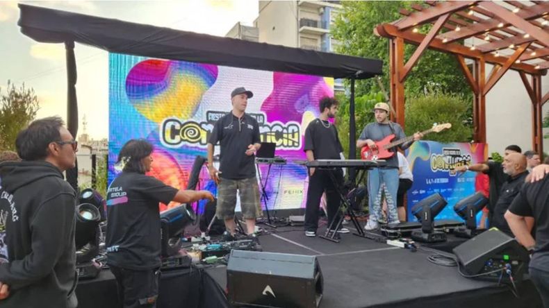 En 8 fotos, así se palpita el lanzamiento de la Fiesta de la Confluencia en Buenos Aires | LM Neuquen En 8 fotos, así se palpita el lanzamiento de la Fiesta de la Confluencia en Buenos Aires