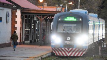 el tren del valle funciona con servicios reducidos el tren del valle funciona con servicios reducidos