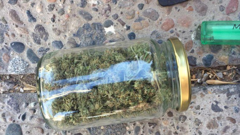 Despidieron a un cipoleño por llevar marihuana al trabajo
