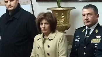 bullrich fue despeinada a una conferencia y se convirtio en meme bullrich fue despeinada a una conferencia y se convirtio en meme