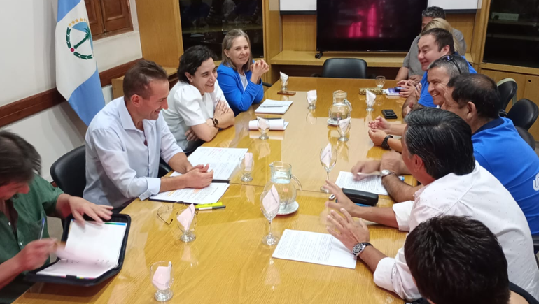 Paritarias: cuáles fueron los reclamos de UPCN al Gobierno provincial