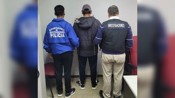 A casi un año